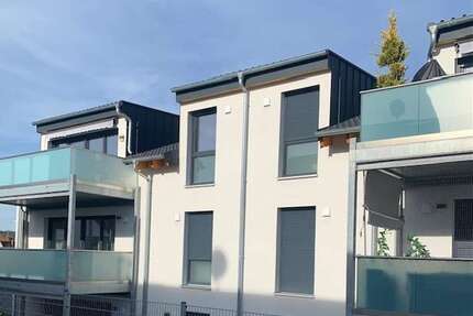 Wohnung zum Mieten in Aurach 945 € 90 m² 4 zimmer