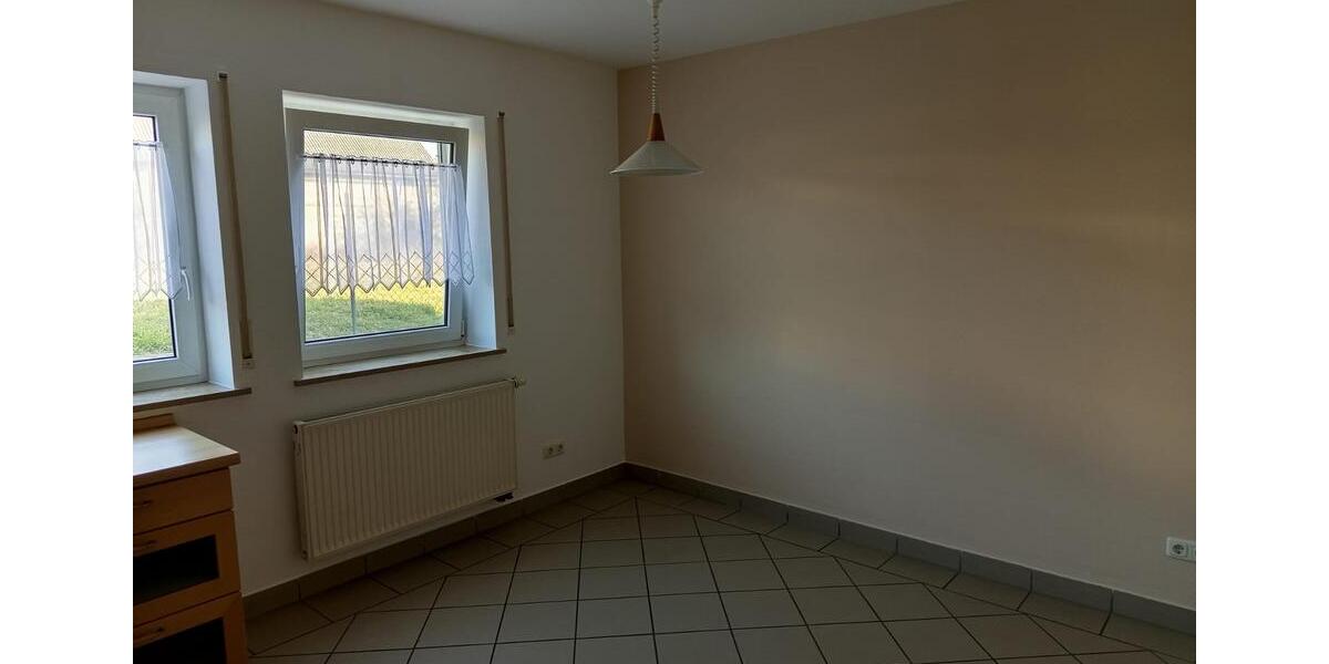 Erdgeschoßwohnung Frensdorf - 2 Zimmer, 80 m&sup2;, 750&euro; | Angebot:26394208