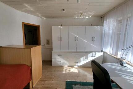 1 WG-Zimmer frei in 2er WG, Würzburg Stadtteil Dürrbachau 1 zimmer