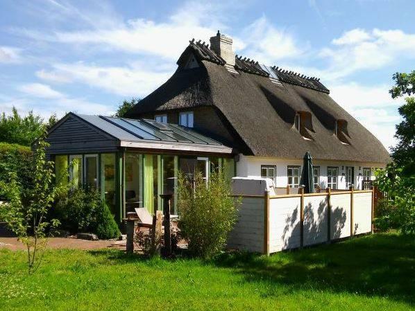 Ferienhaus Ostsee Schlei Sauna Kamin 8 Personen Hunde Garten