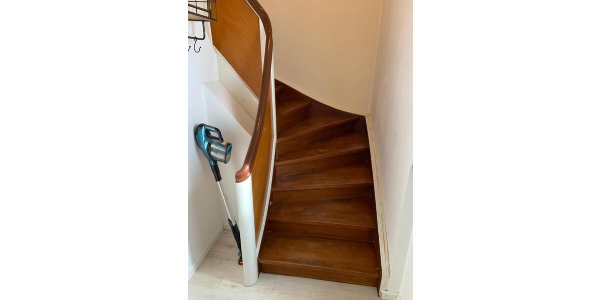 Etagenwohnung Hohenahr - 5 Zimmer, 114 m&sup2;, 825&euro; | Angebot:26543937