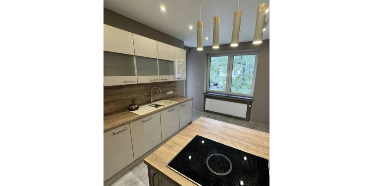 Etagenwohnung Köln Deutz - 3 Zimmer, 80 m&sup2;, 1.700&euro; | Angebot:26703150