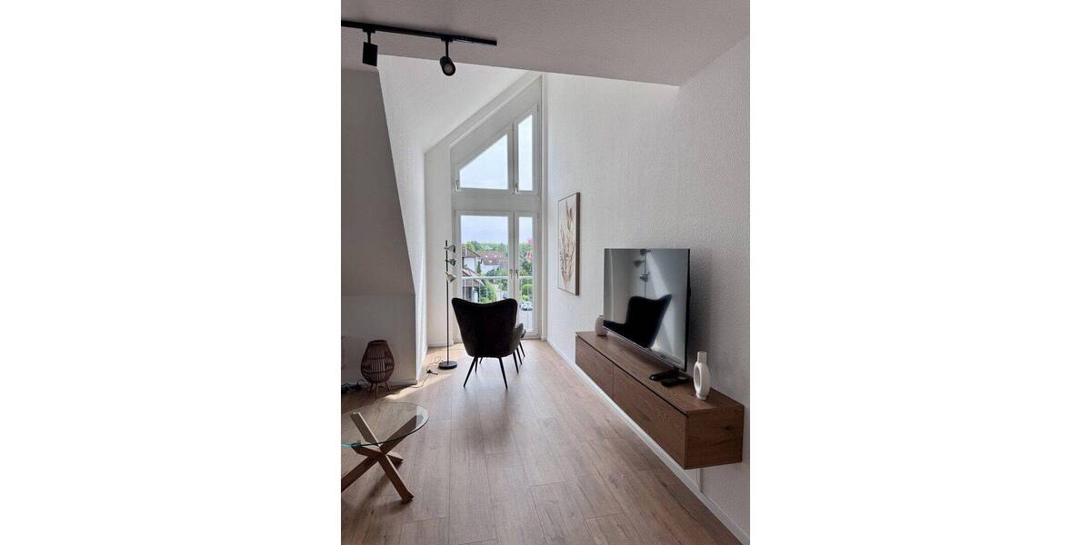 Etagenwohnung Aschaffenburg Damm - 2 Zimmer, 67 m&sup2;, 1.280&euro; | Angebot:26819117