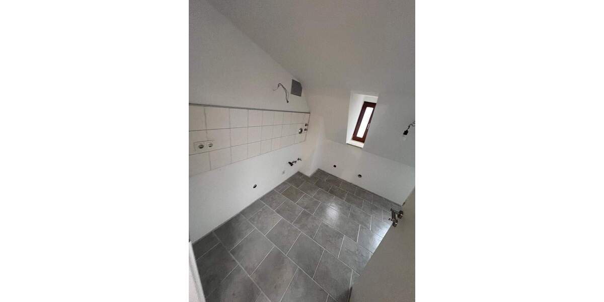 Etagenwohnung München Schwanthalerhöhe - 3 Zimmer, 110 m&sup2;, 1.990&euro; | Angebot:25927339