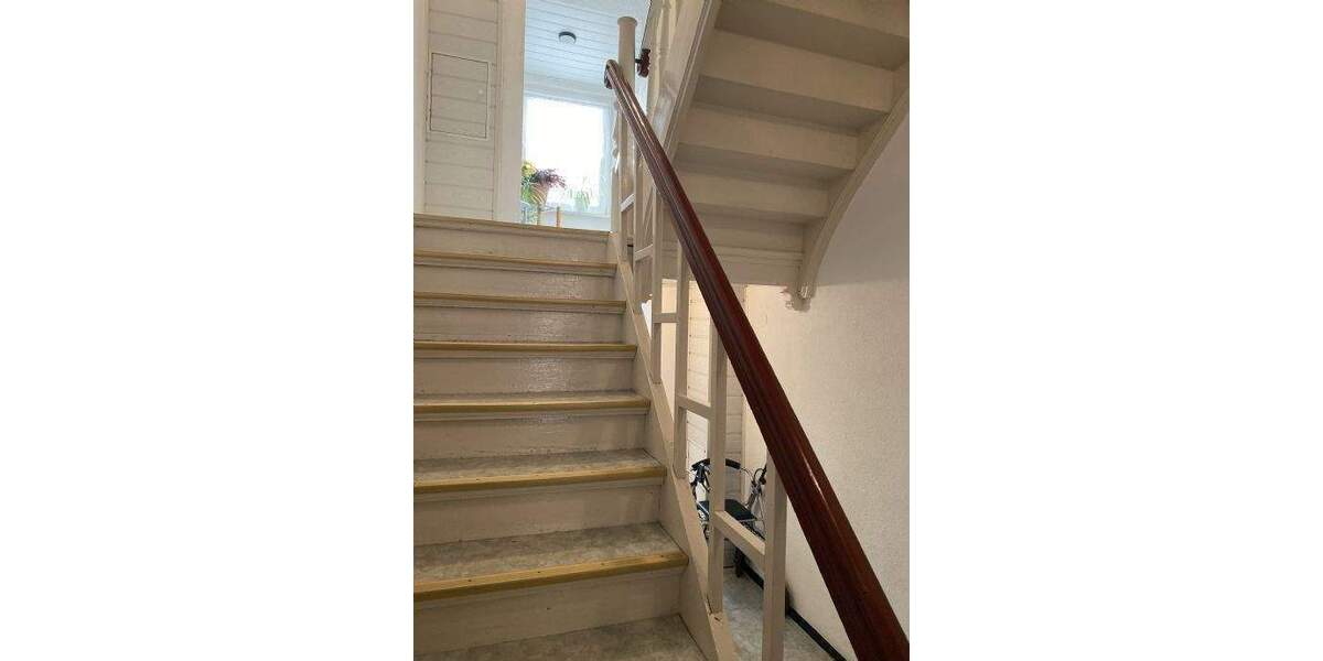 Etagenwohnung Bernburg Bergstadt - 2 Zimmer, 45 m&sup2;, 350&euro; | Angebot:25666909