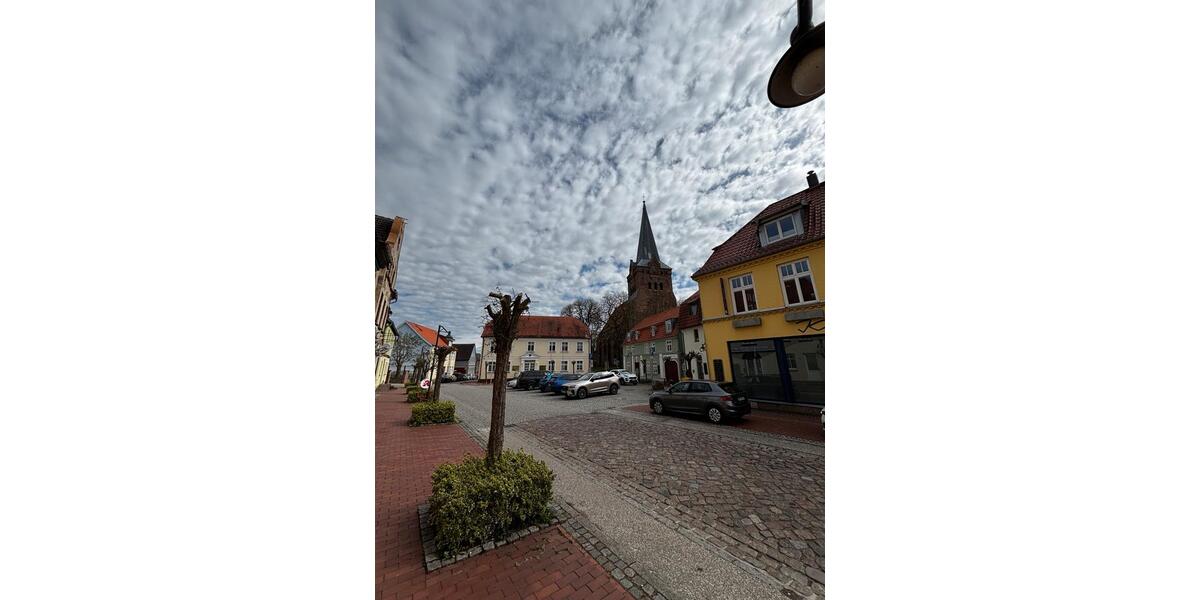 Etagenwohnung Bad Sülze - 4.5 Zimmer, 138 m&sup2;, 1.040&euro; | Angebot:26043906