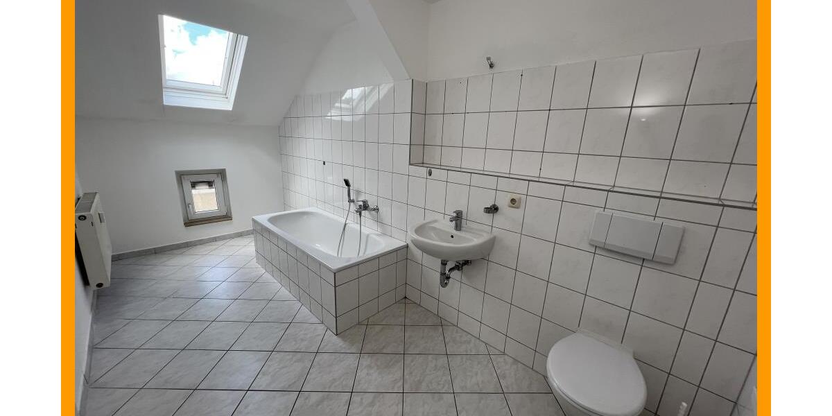 Preiswerte 2 DG-Zimmer Wohnung im Zentrum von Weida! - Dachgeschoßwohnung Weida Liebsdorf | Angebot:26146311