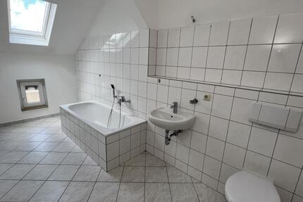 Preiswerte 2 DG-Zimmer Wohnung im Zentrum von Weida! - Wohnung Weida Liebsdorf | Angebot:26146311