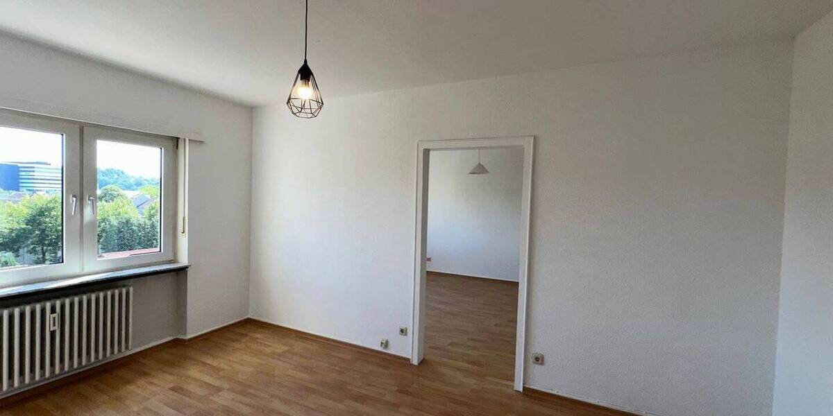 2 ZKB mit Balkon, 3.OG mitte, Breitestr. 18-20, 66115 Saarbrücken 2 zimmer