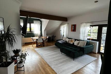 Ruhige, helle 3-Zimmer-Wohnung mit Balkon und Stellplatz