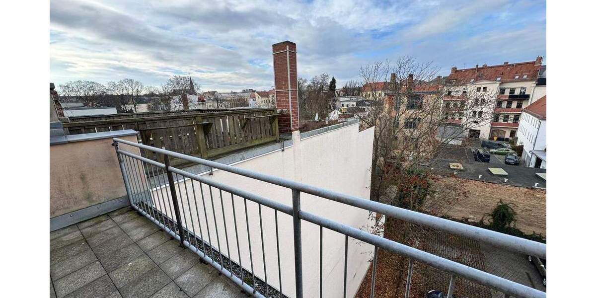 Etagenwohnung Görlitz Innenstadt - 3 Zimmer, 103 m&sup2;, 620&euro; | Angebot:26170831
