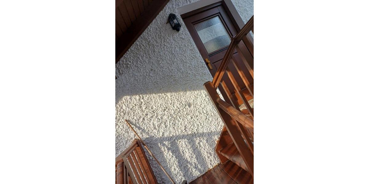 Dachgeschoßwohnung Leutershausen - 2.5 Zimmer, 70 m&sup2;, 750&euro; | Angebot:24771837