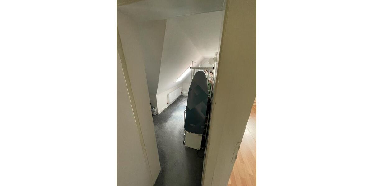 Dachgeschoßwohnung Bad Arolsen - 2 Zimmer, 70 m&sup2;, 550&euro; | Angebot:26618324