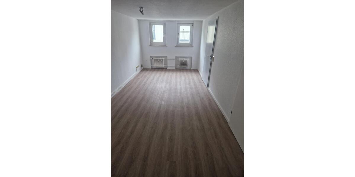 Etagenwohnung Andernach - 4 Zimmer, 95 m&sup2;, 960&euro; | Angebot:26705949