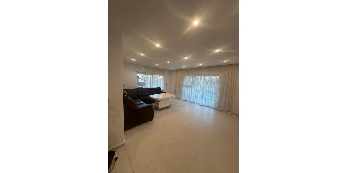 Etagenwohnung Waiblingen - 3.5 Zimmer, 70 m&sup2;, 1.690&euro; | Angebot:26090643