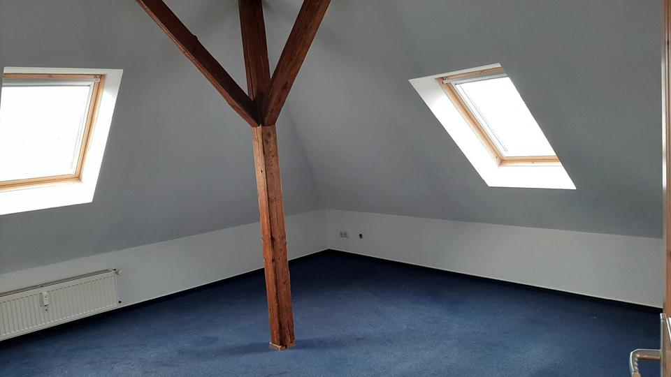 Dachgeschoßwohnung Nordhausen - 3 Zimmer, 106 m&sup2;, 550&euro; | Angebot:24504095