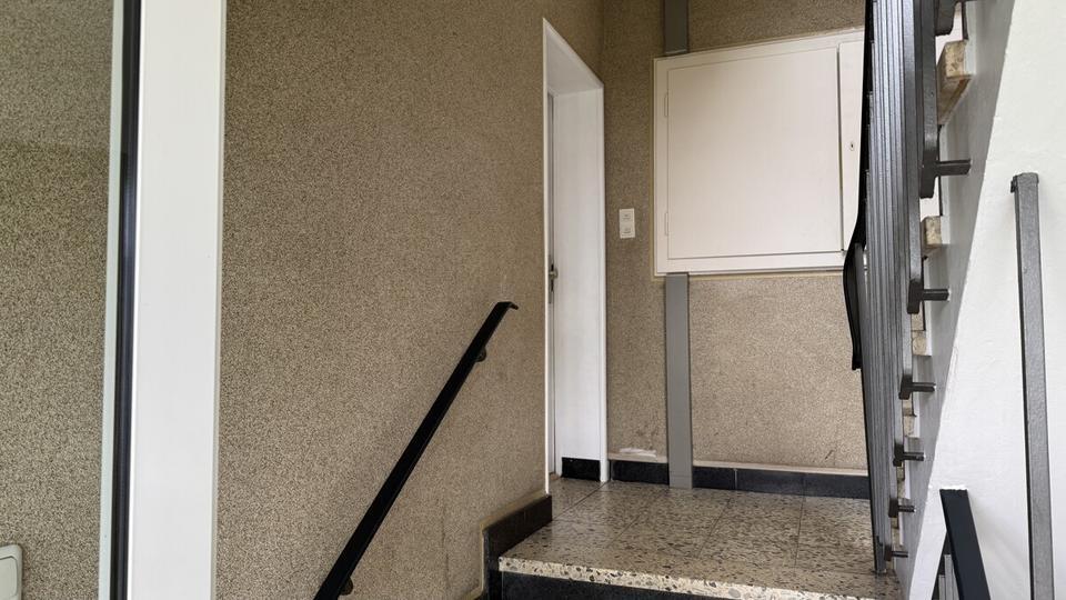 Renovierte stadtzentrale 62qm große 3 Zimmer-Wohnung im Erdgeschoss mit Balkon ab 1.11. zu vermieten