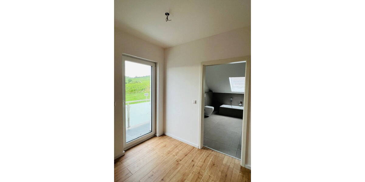 Doppelhaushälfte Rümmelsheim - 6 Zimmer, 182 m&sup2;, 2.000&euro; | Angebot:26155652