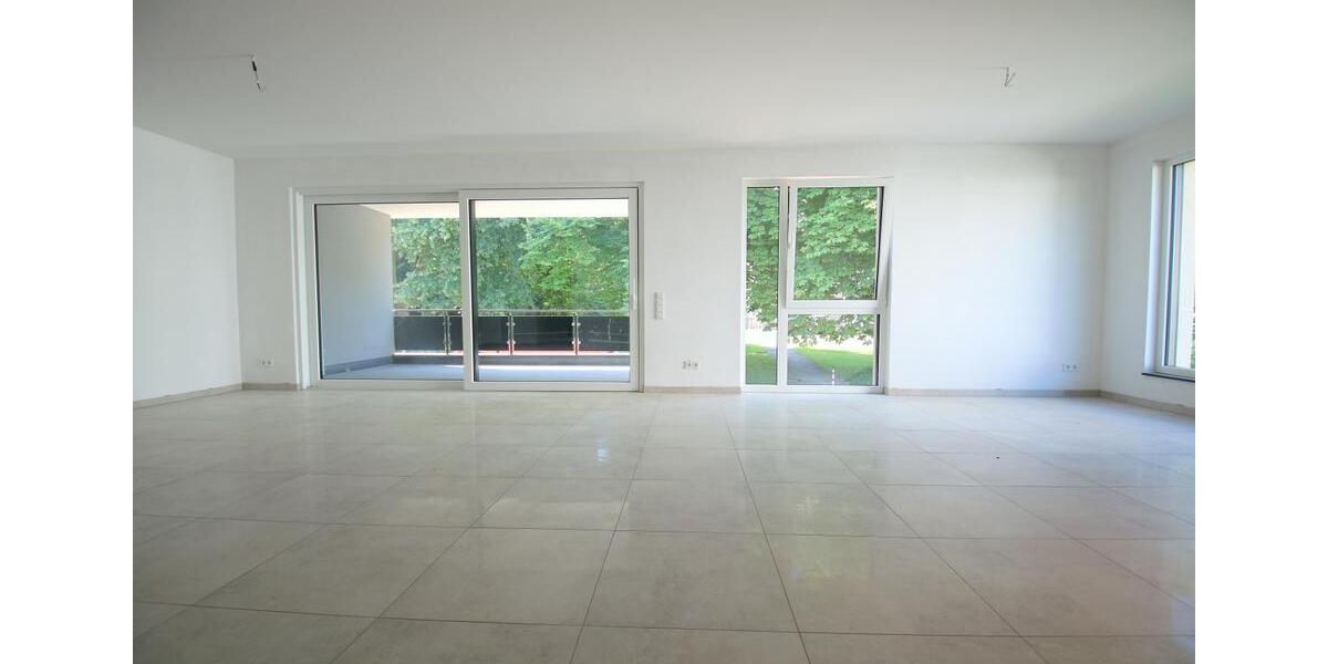 Etagenwohnung Bad Oeynhausen - 3 Zimmer, 141 m&sup2;, 1.551&euro; | Angebot:26637419