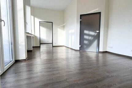 Wohnung Bochum Innenstadt - 2 Zimmer, 52 m&sup2;, 572&euro; | Angebot:26672285