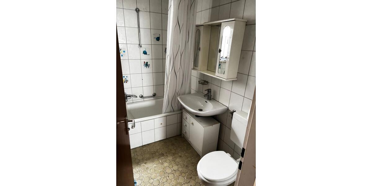 2 ZKB in Augsburg ( Lechhausen ) 2 zimmer