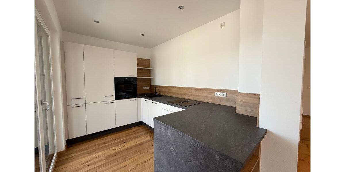 Erdgeschoßwohnung Tüßling - 3 Zimmer, 100 m&sup2;, 1.275&euro; | Angebot:25844843