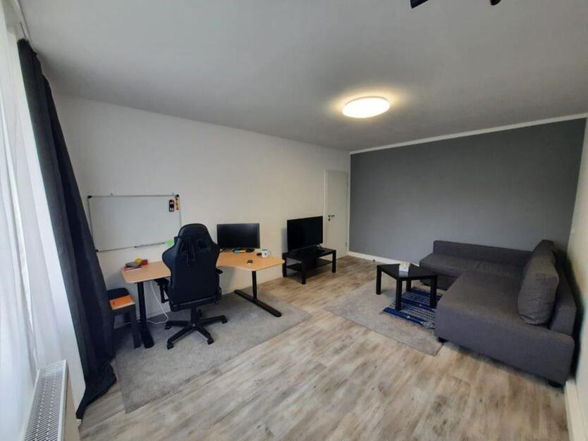 WG-Zimmer in Elberfeld ( MITTEN IM LEBEN! ) für 3 Monate