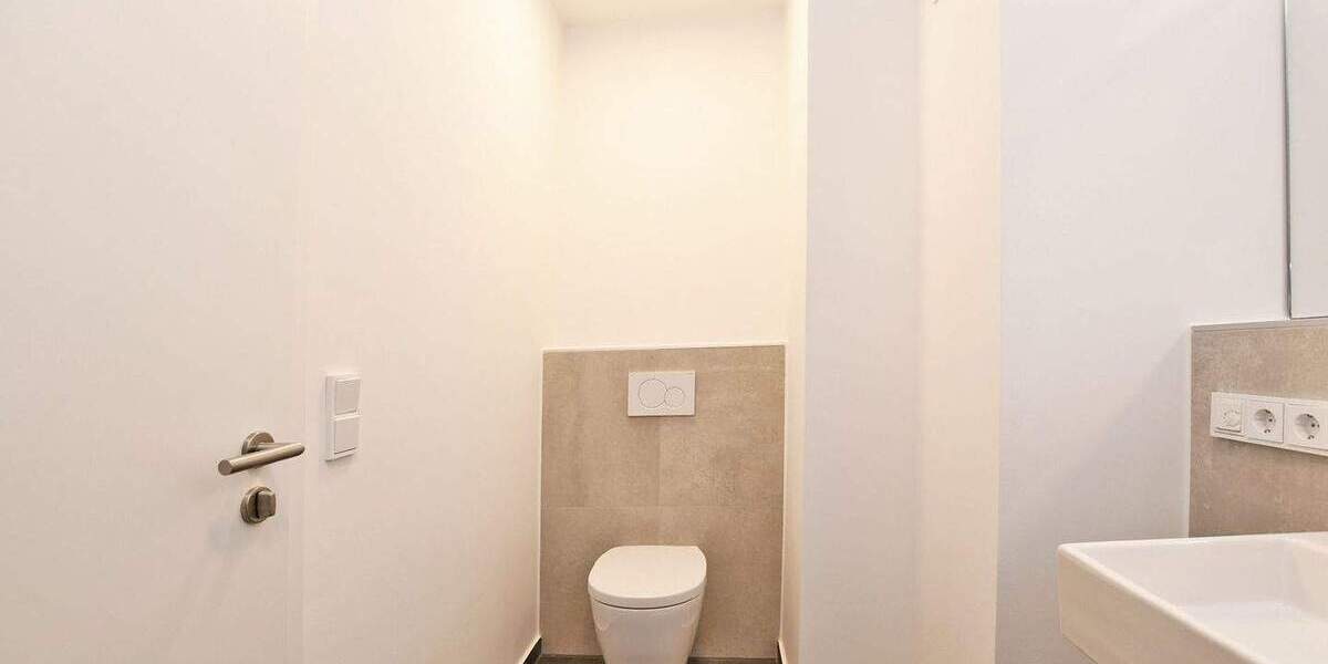 Etagenwohnung München Thalk.Obersendl.-Forsten-Fürstenr.-Solln - 3 Zimmer, 97 m&sup2;, 2.250&euro; | Angebot:25895961