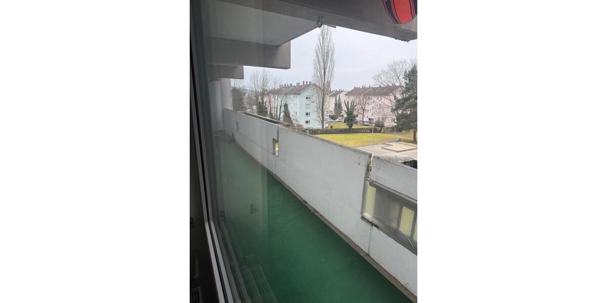 Etagenwohnung Rielasingen-Worblingen Worblingen - 4.5 Zimmer, 102 m&sup2;, 1.100&euro; | Angebot:24680749