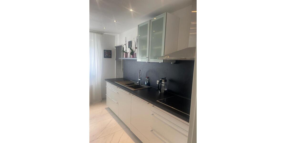 Etagenwohnung Schwetzingen - 3 Zimmer, 75 m&sup2;, 2.500&euro; | Angebot:23804784