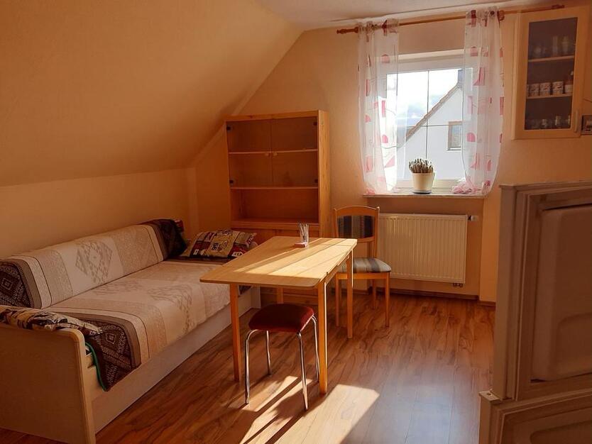 Gemütliche 2 Zimmer Wohnung für Studenten Praktikanten