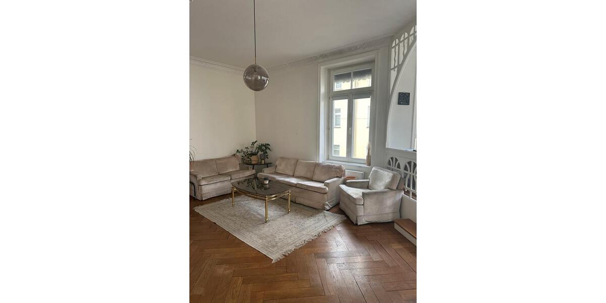 Etagenwohnung Tübingen Lustnau - 2.5 Zimmer, 100 m&sup2;, 1.425&euro; | Angebot:24936975
