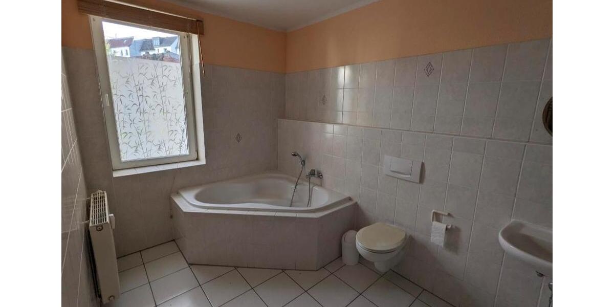 Wohnung in Weißenfels 30 Minuten mit S-Bahn von Leipzig entfernt 1 zimmer