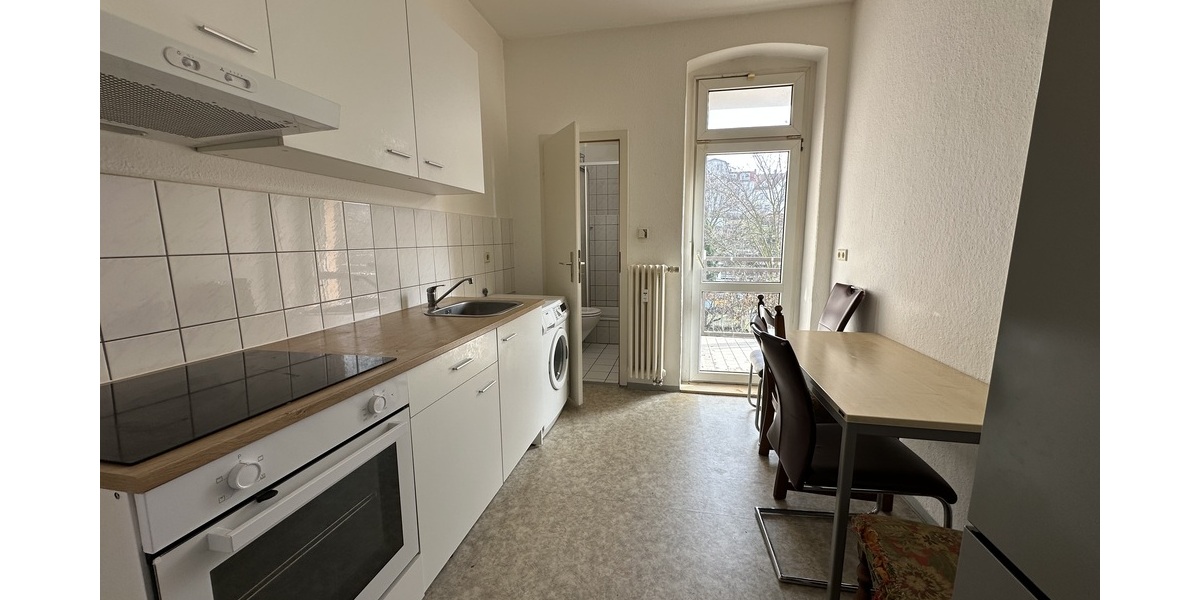 Zentrale 2-Zimmer-Wohnung mit Balkon und Dusche nahe des Zentrums! - Etagenwohnung Gera Pforten | Angebot:27165657