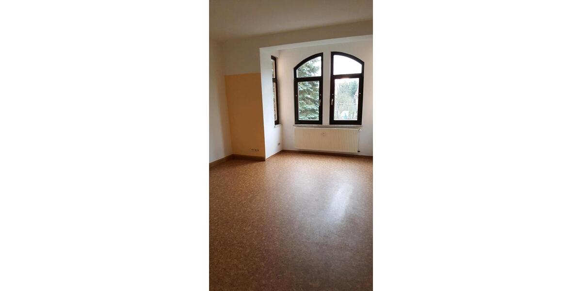 Etagenwohnung Kahla - 2 Zimmer, 63 m&sup2;, 410&euro; | Angebot:26169260