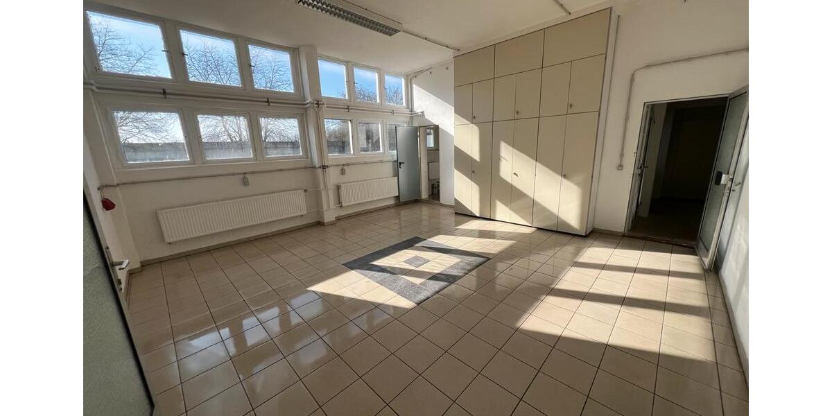 Gewerbeobjekt Oranienbaum-Wörlitz Wörlitz - 1.000&euro; | Angebot:25674097