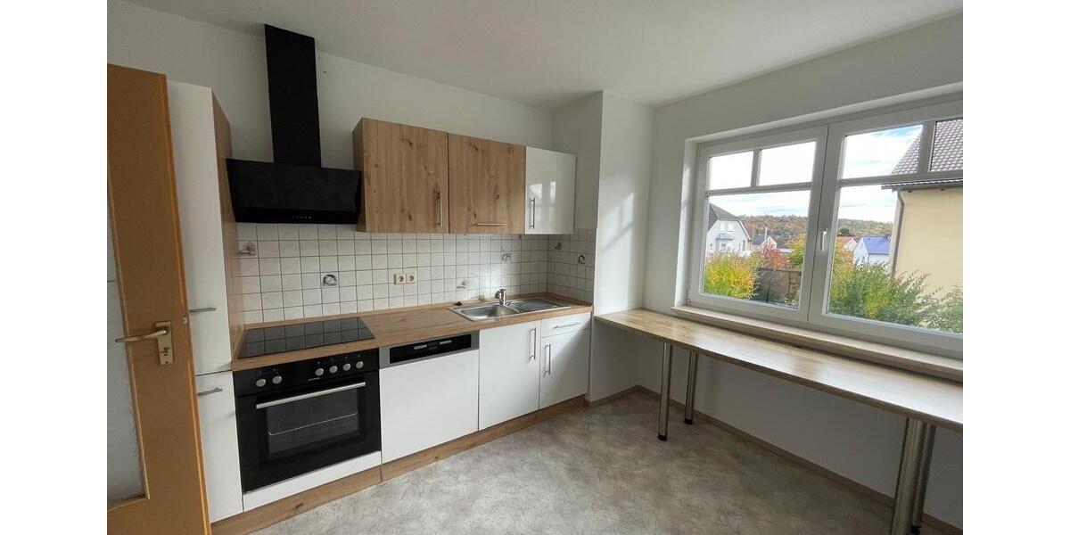 Etagenwohnung Wunsiedel - 3 Zimmer, 80 m&sup2;, 600&euro; | Angebot:24802597