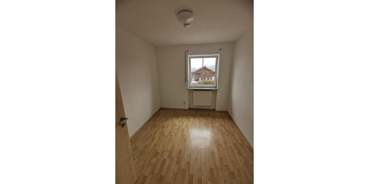 Etagenwohnung Kirchberg im Wald - 3 Zimmer, 70 m&sup2;, 650&euro; | Angebot:26233544