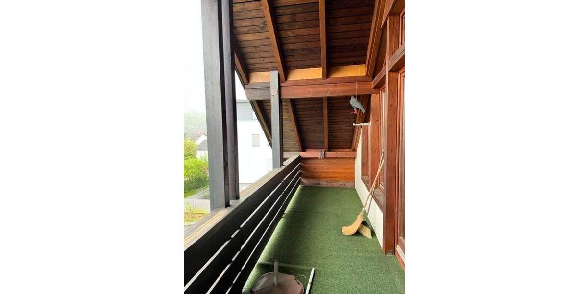 Penthouse-Whg, 2 12 Zi., Balkon, Lift, ruhig, Arzt Apotheke Einkauf fussläufig um die Ecke, Bushaltestelle, To... 2 zimmer