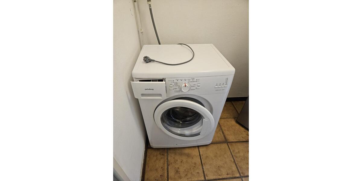 Wohnen auf Zeit Enger - 8 Zimmer, 240 m&sup2;, 20&euro; | Angebot:21097777