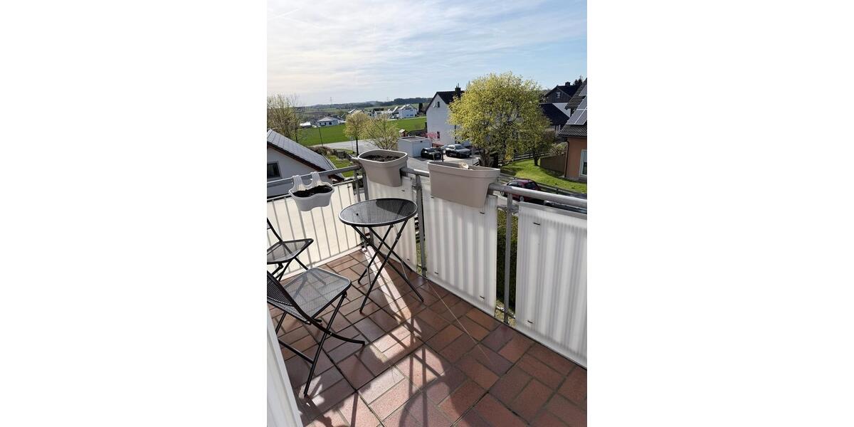 Dachgeschoßwohnung Weißdorf - 2 Zimmer, 75 m&sup2;, 550&euro; | Angebot:26296528