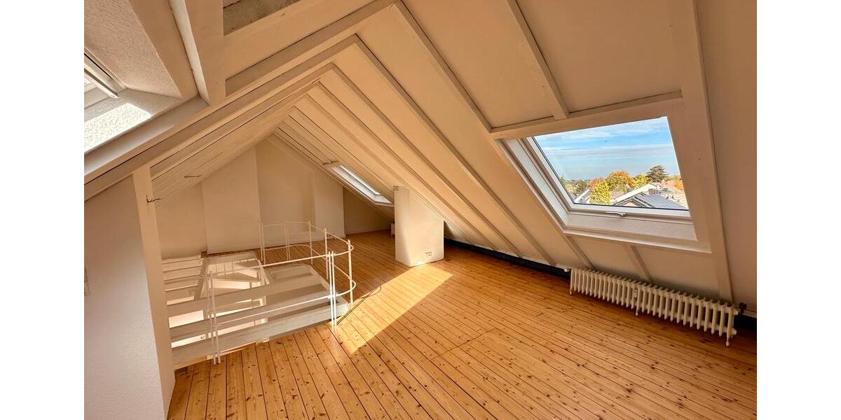 Wunderschöne Wohnung mit Galerie über 2 Ebenen 3 zimmer