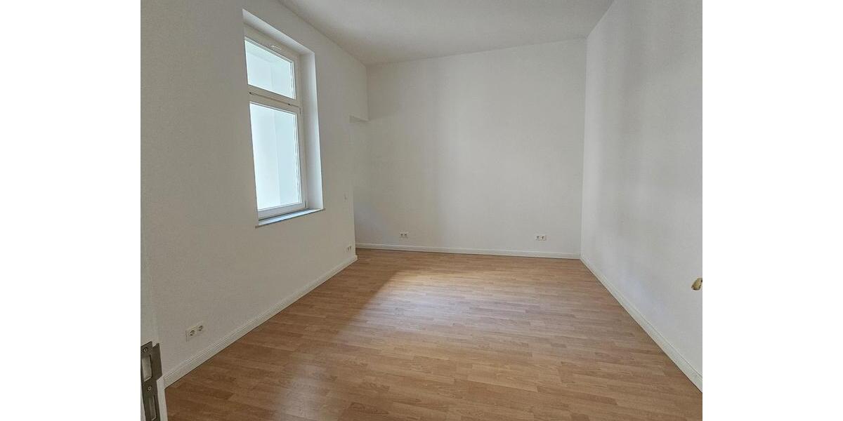 Dachgeschoßwohnung Potsdam Berliner Vorstadt - 2.5 Zimmer, 70 m&sup2;, 1.100&euro; | Angebot:26560670