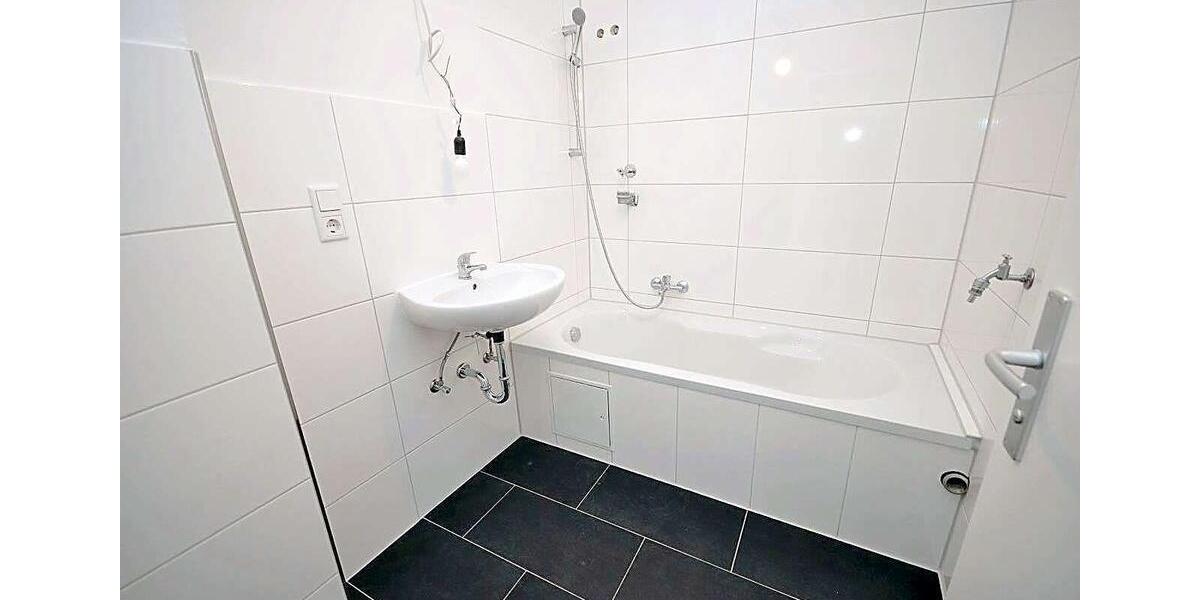 Etagenwohnung Schortens - 4 Zimmer, 86 m&sup2;, 610&euro; | Angebot:26513430
