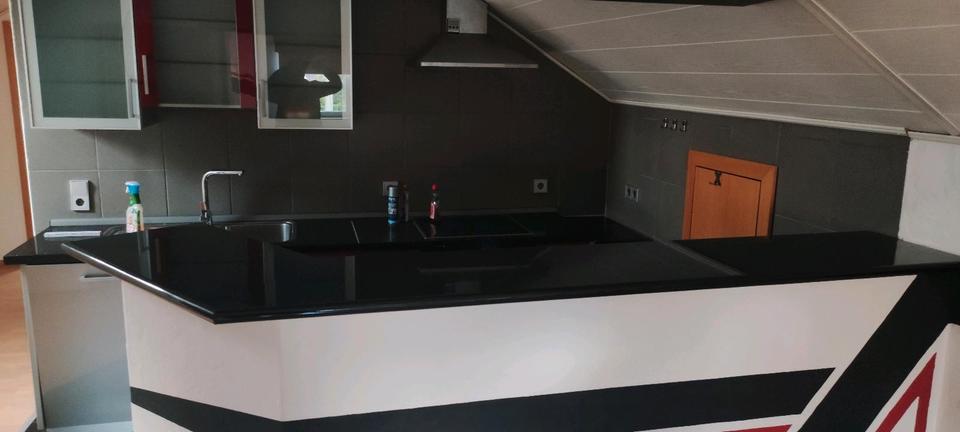 Aspach, helle offene ca 55 qm große 2-3 Zimmer DG Wohnug zimmer