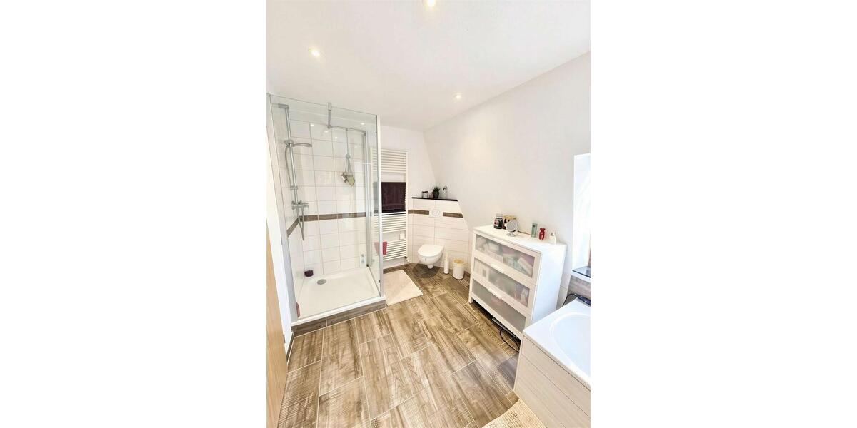 Dachgeschoßwohnung Thale - 2 Zimmer, 53 m&sup2;, 330&euro; | Angebot:26548986