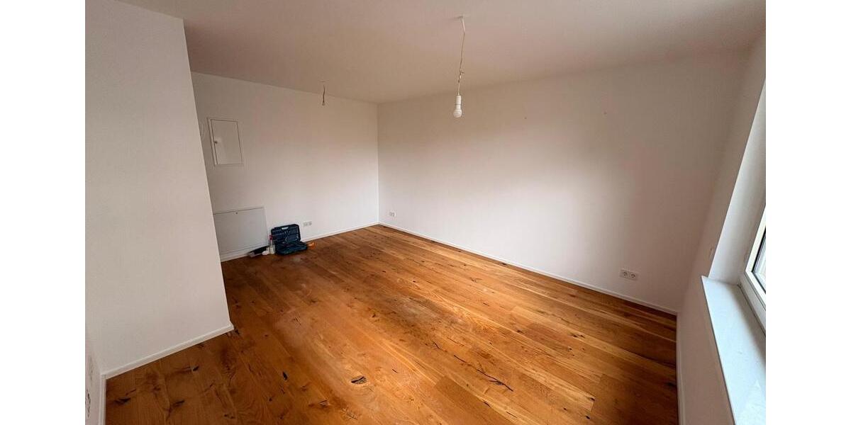Etagenwohnung Frankfurt am Main Westend Süd - 2 Zimmer, 36 m&sup2;, 1.200&euro; | Angebot:26636429