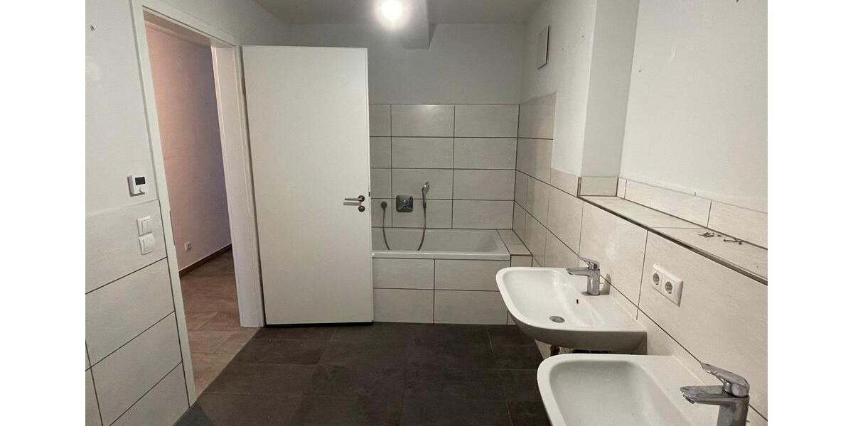 Etagenwohnung Radeburg - 4 Zimmer, 128 m&sup2;, 1.792&euro; | Angebot:23871762