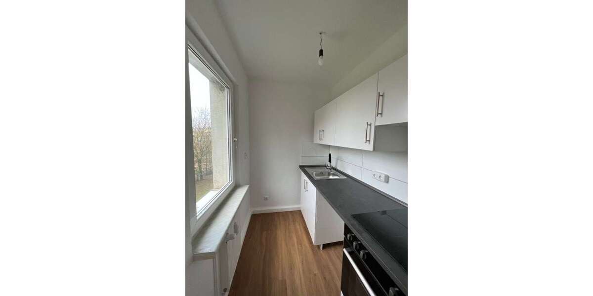 Etagenwohnung Wismar Friedenshof - 1 Zimmer, 25 m&sup2;, 185&euro; | Angebot:26754643