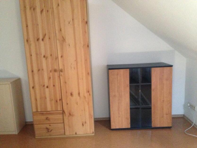 2 möblierte Zimmer für eine WG